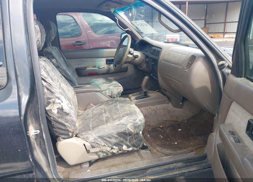 2000 TOYOTA TACOMA PRERUNNER VIN: 5TESM92N8YZ695365