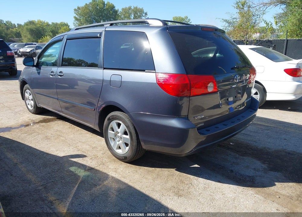 2008 TOYOTA SIENNA VIN: 5TDZK23C38S120256