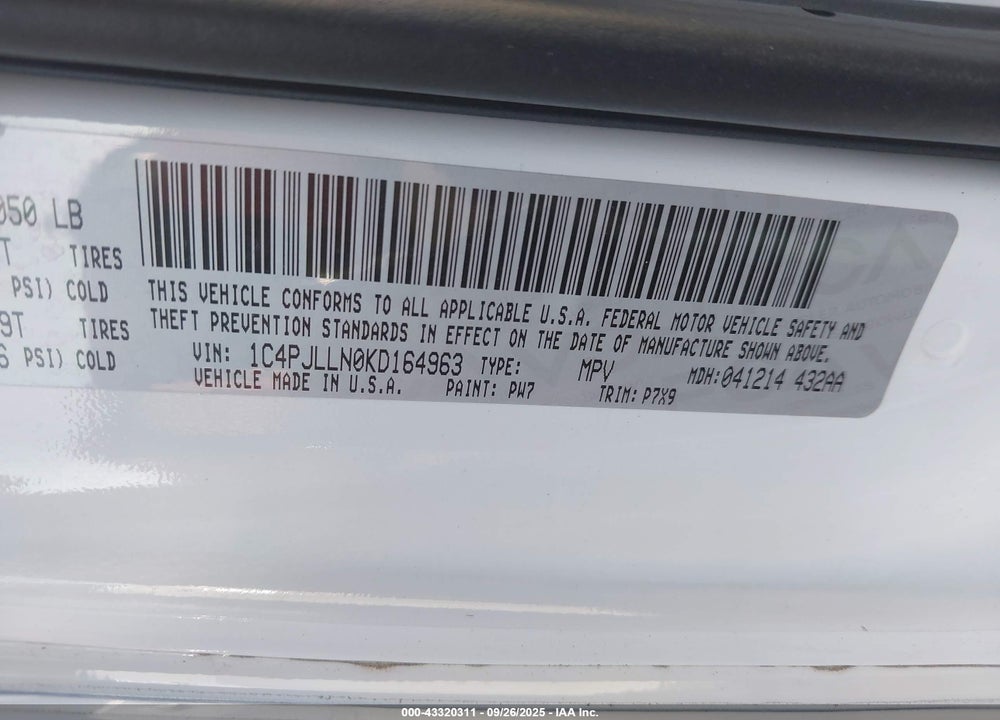 2019 JEEP CHEROKEE LATITUDE PLUS FWD VIN: 1C4PJLLN0KD164963