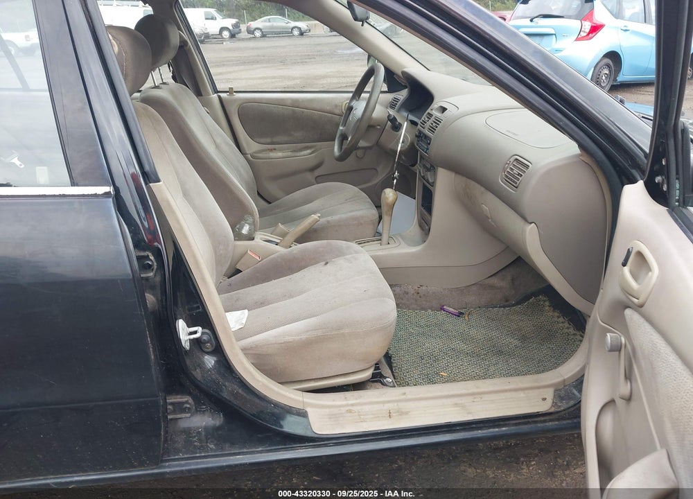 2002 TOYOTA COROLLA CE VIN: 2T1BR12E72C581261