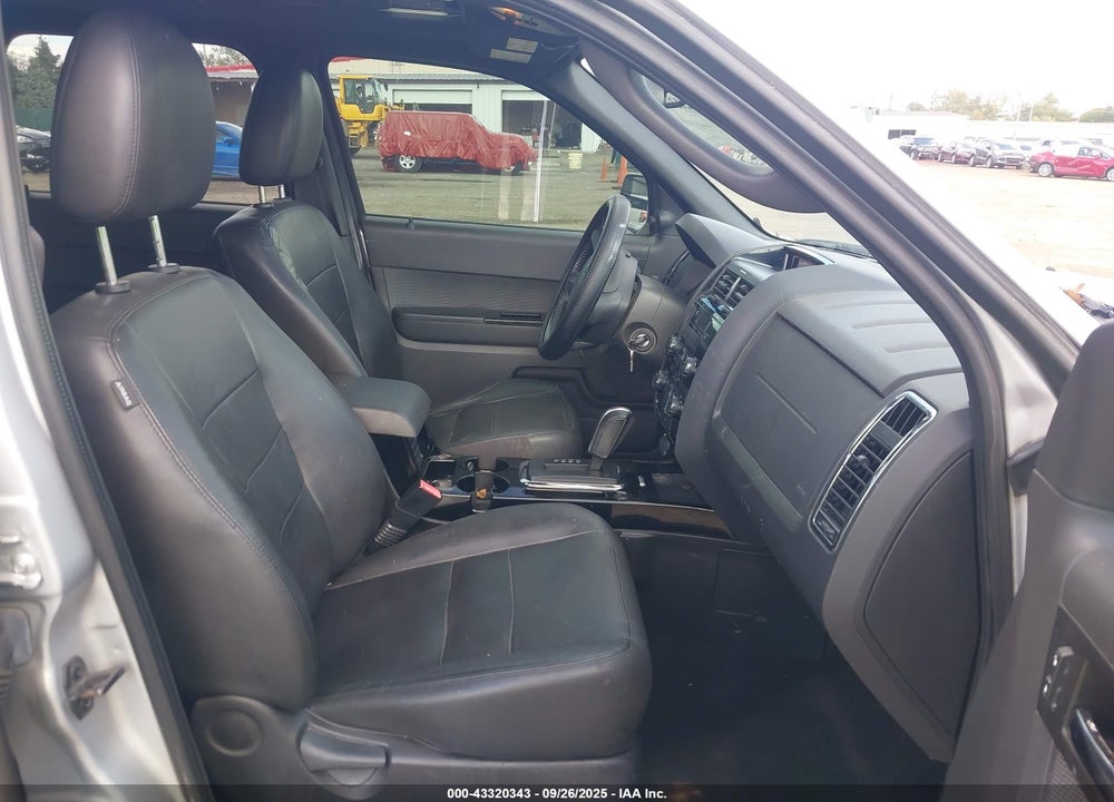 2011 FORD ESCAPE VIN: 1FMCU0E79BKC17279