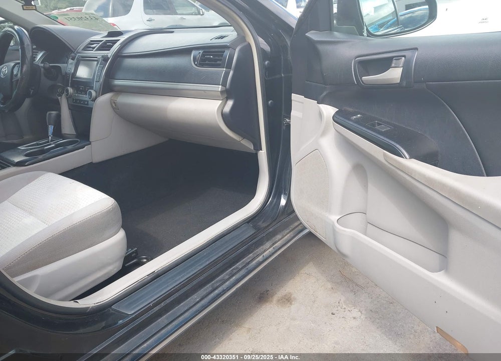 2013 TOYOTA CAMRY LE VIN: 4T1BF1FK1DU204726