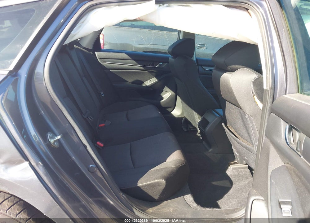2019 HONDA ACCORD LX VIN: 1HGCV1F11KA154011