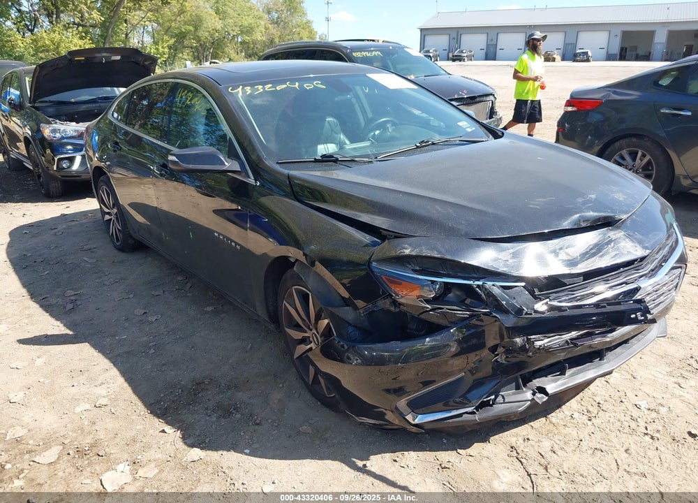 2017 CHEVROLET MALIBU 1LT VIN: 1G1ZE5ST4HF215332