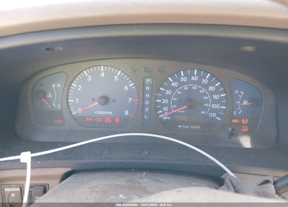 2003 TOYOTA SIENNA VIN: 4T3ZF13CX3U523883