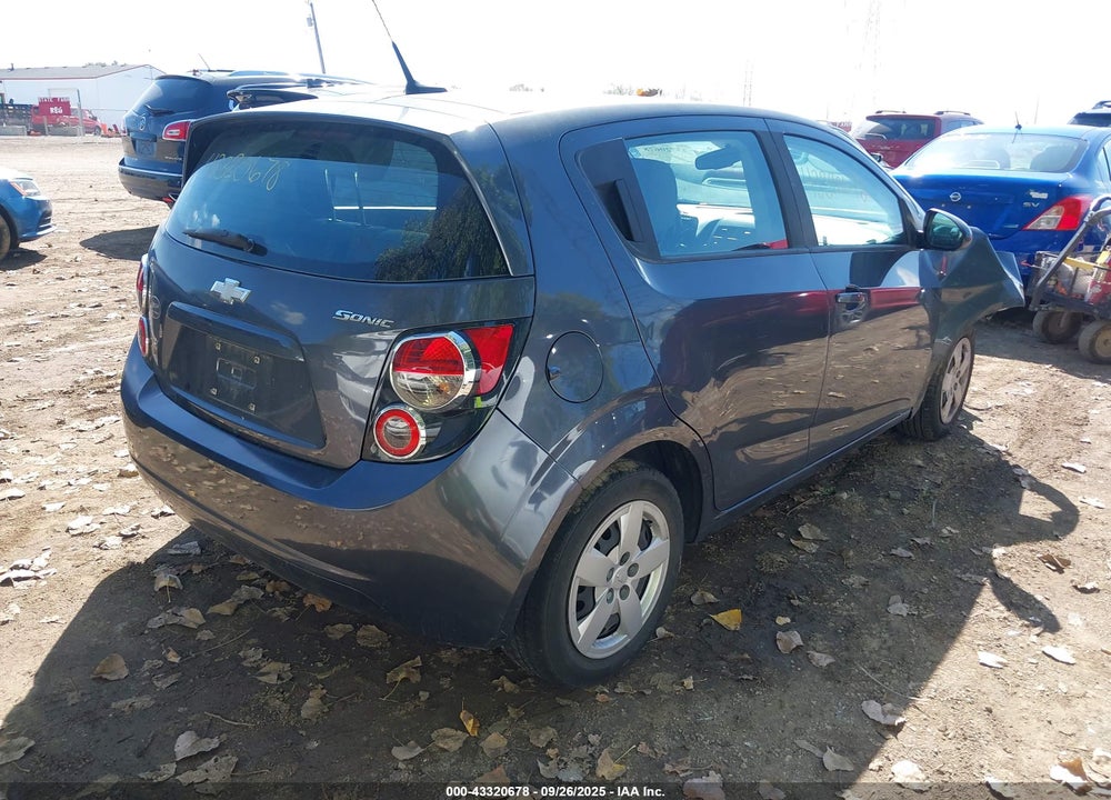 2013 CHEVROLET SONIC VIN: 1G1JA6SH3D4131552