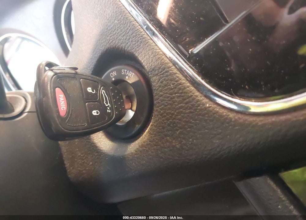 2012 CHRYSLER 200 VIN: 1C3CCBAB7CN235720
