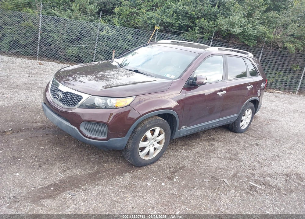 2012 KIA SORENTO LX VIN: 5XYKTDA62CG247030