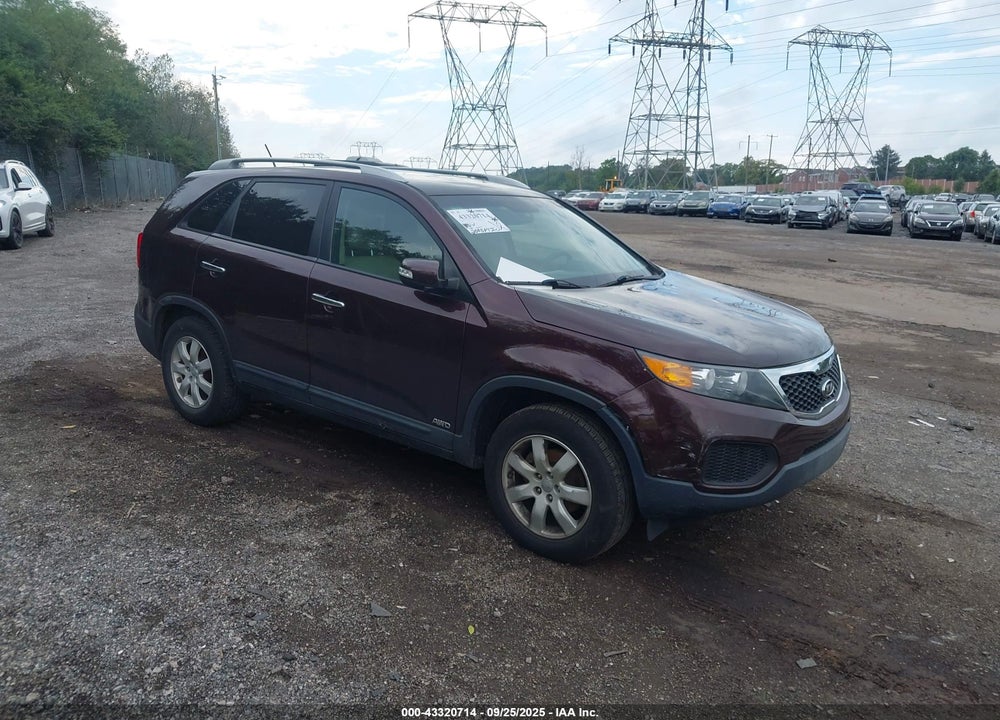2012 KIA SORENTO LX VIN: 5XYKTDA62CG247030