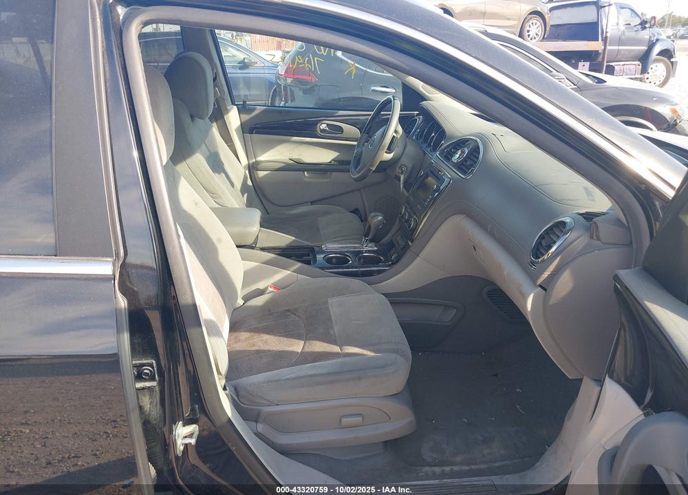 2017 BUICK ENCLAVE VIN: 5GAKRAKD0HJ338641