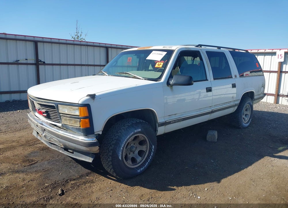 1996 GMC SUBURBAN K1500 VIN: 3GKFK16R0TG511406