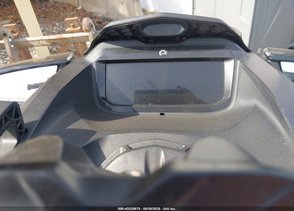 2023 SEADOO --- VIN: YDV63366B323