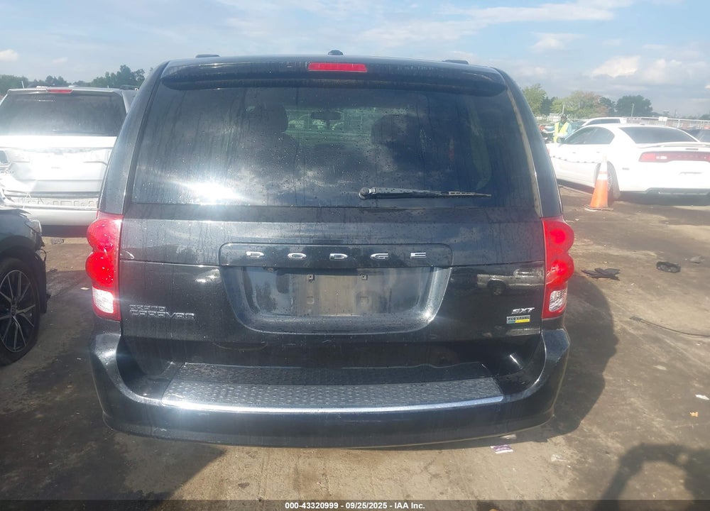 2017 DODGE GRAND CARAVAN SXT VIN: 2C4RDGCG0HR692677