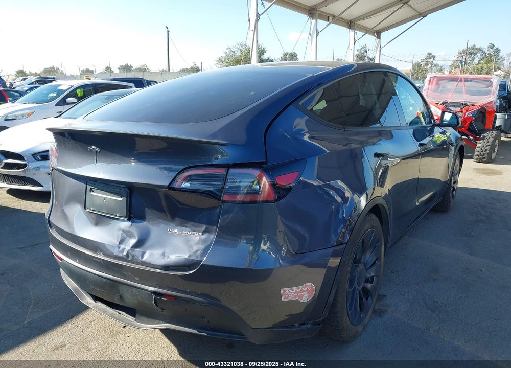 2022 TESLA MODEL Y VIN: 7SAYGDEFXNF488856
