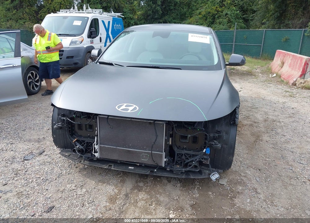 2022 HYUNDAI IONIQ 5 SEL VIN: KM8KNDAF6NU111085