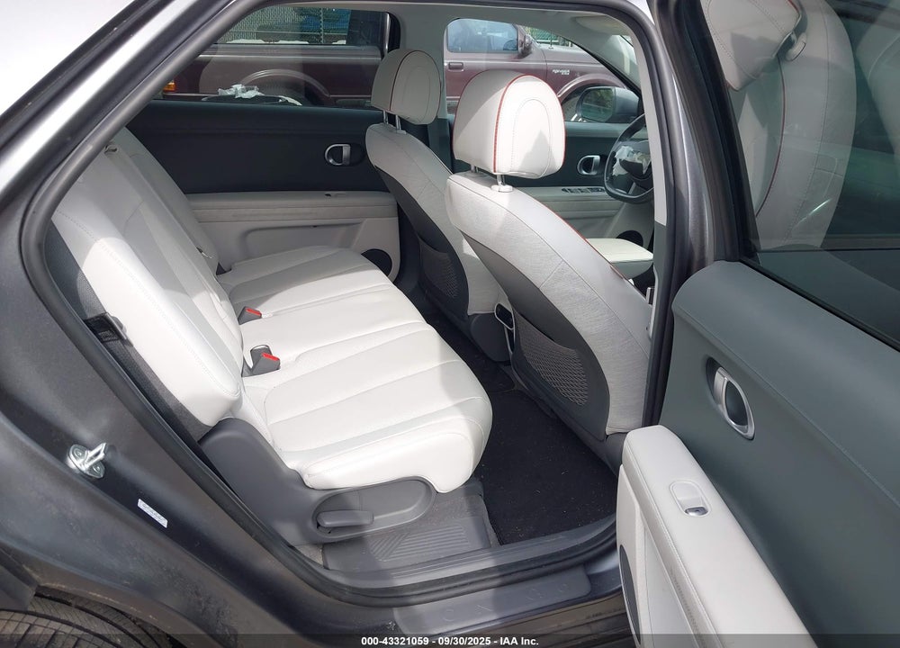 2022 HYUNDAI IONIQ 5 SEL VIN: KM8KNDAF6NU111085