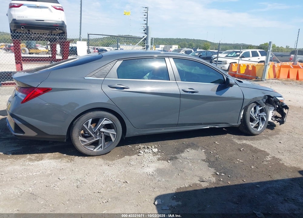 2024 HYUNDAI ELANTRA LIMITED VIN: KMHLP4DG2RU840340
