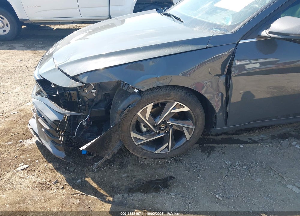 2024 HYUNDAI ELANTRA LIMITED VIN: KMHLP4DG2RU840340