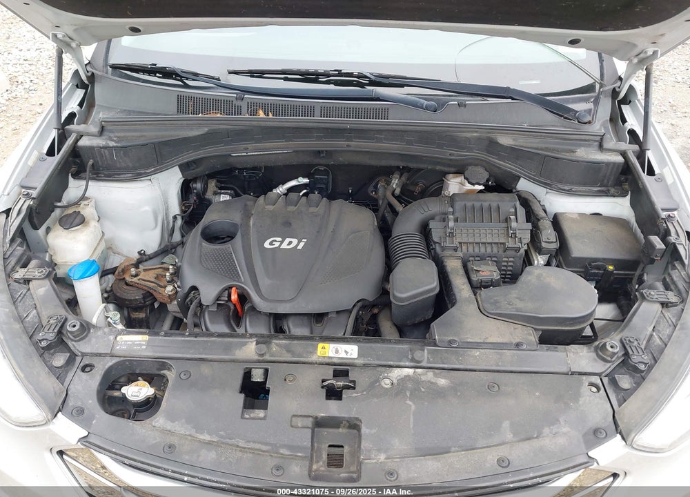 2016 HYUNDAI SANTA FE VIN: 5XYZUDLB6GG343514