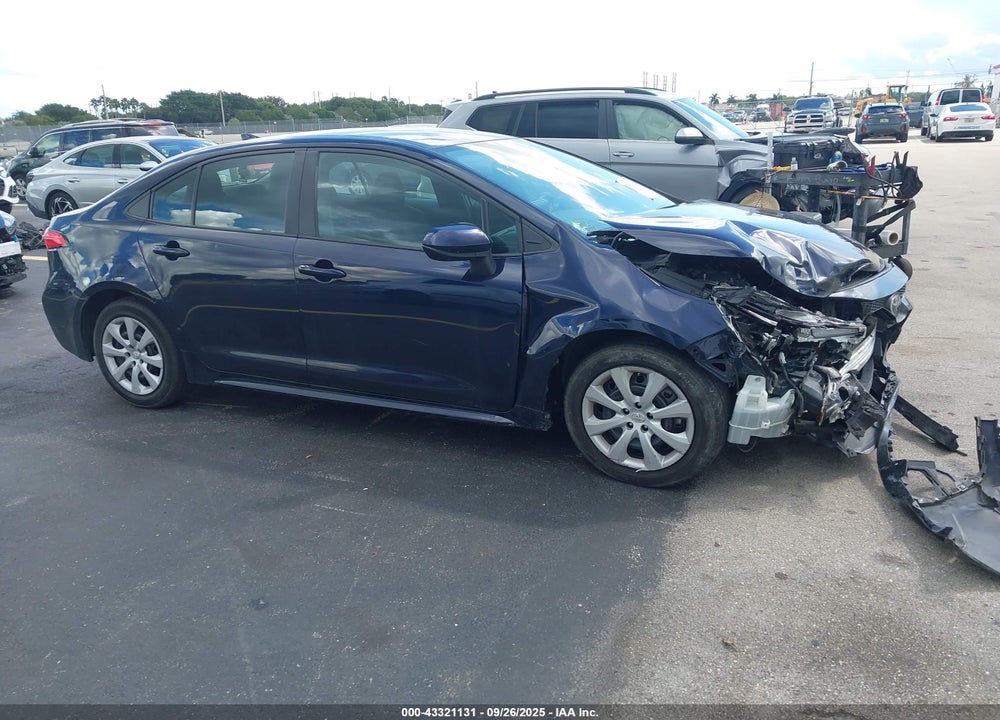 2022 TOYOTA COROLLA LE VIN: 5YFEPMAE8NP355837