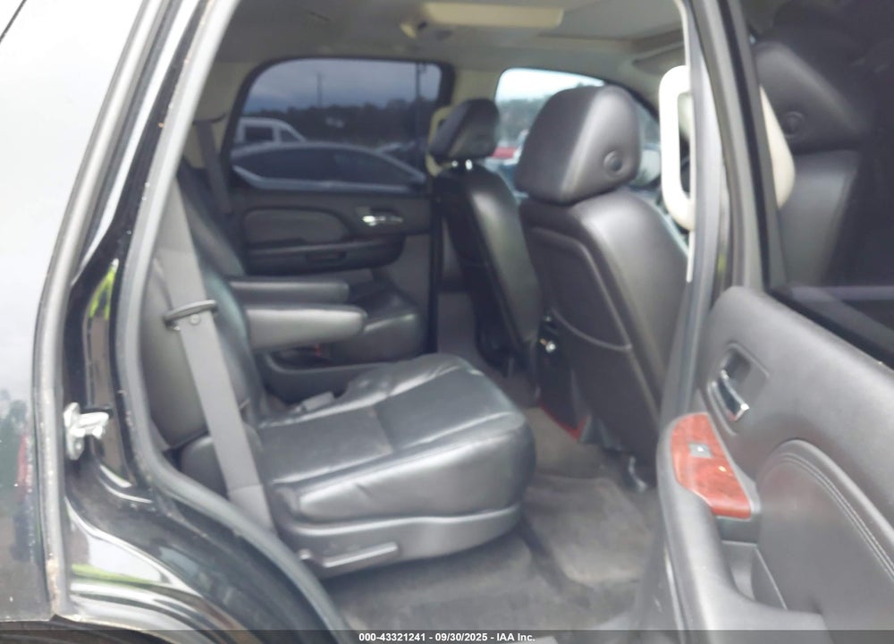 2007 CADILLAC ESCALADE STANDARD VIN: 1GYEC63827R334483