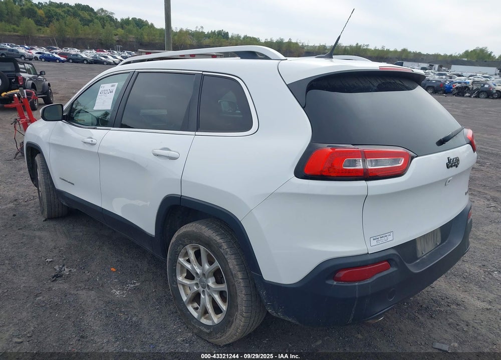 2015 JEEP CHEROKEE VIN: 1C4PJMCB3FW672432