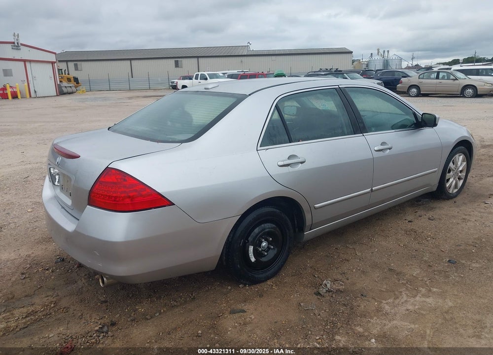 2007 HONDA ACCORD 3.0 EX VIN: 1HGCM66867A050067