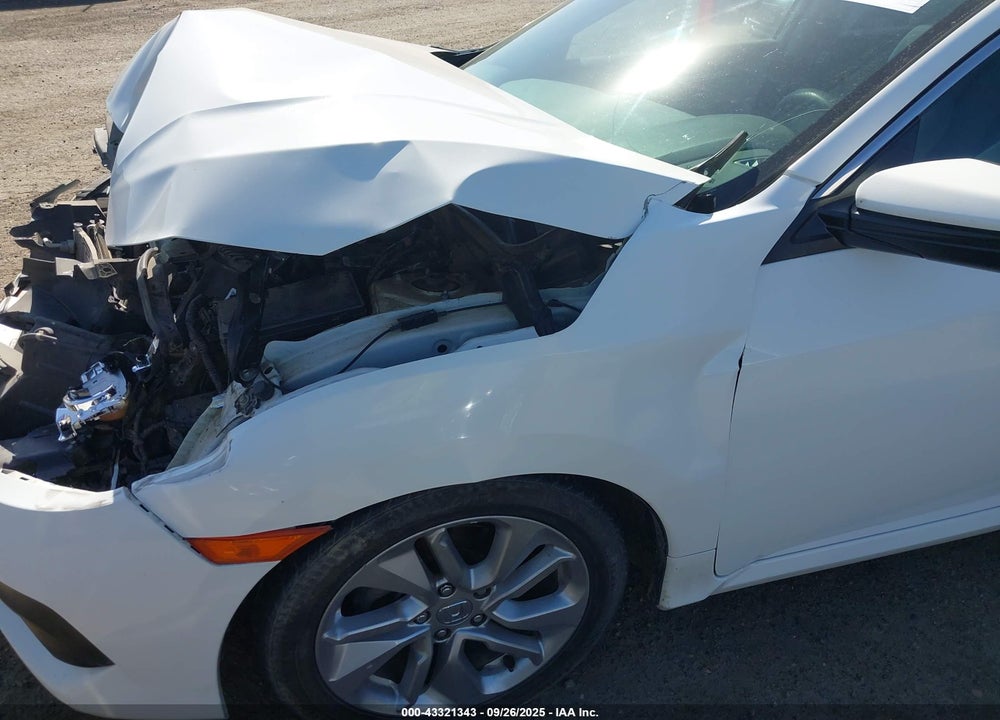 2017 HONDA CIVIC VIN: 19XFC2F52HE200588