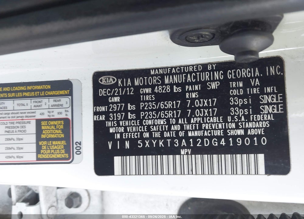 2013 KIA SORENTO VIN: 5XYKT3A12DG419010