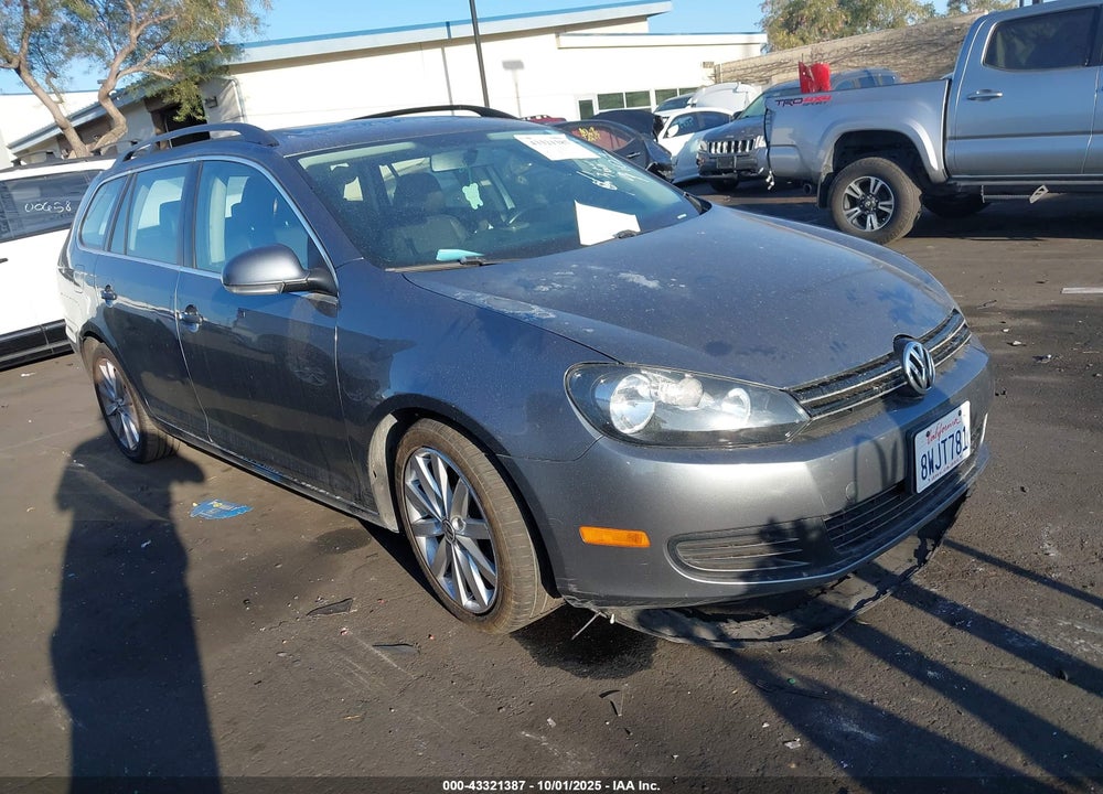 2011 VOLKSWAGEN JETTA SPORTWAGEN 2.5L SE VIN: 3VWPZ7AJ4BM701495