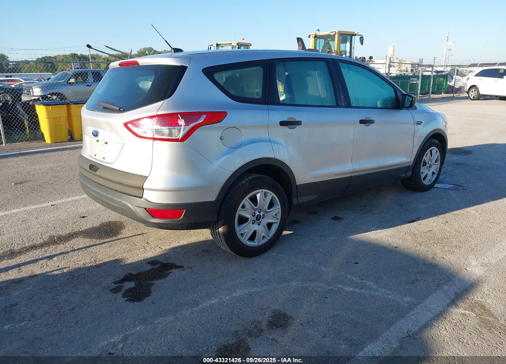 2013 FORD ESCAPE S VIN: 1FMCU0F79DUD77670