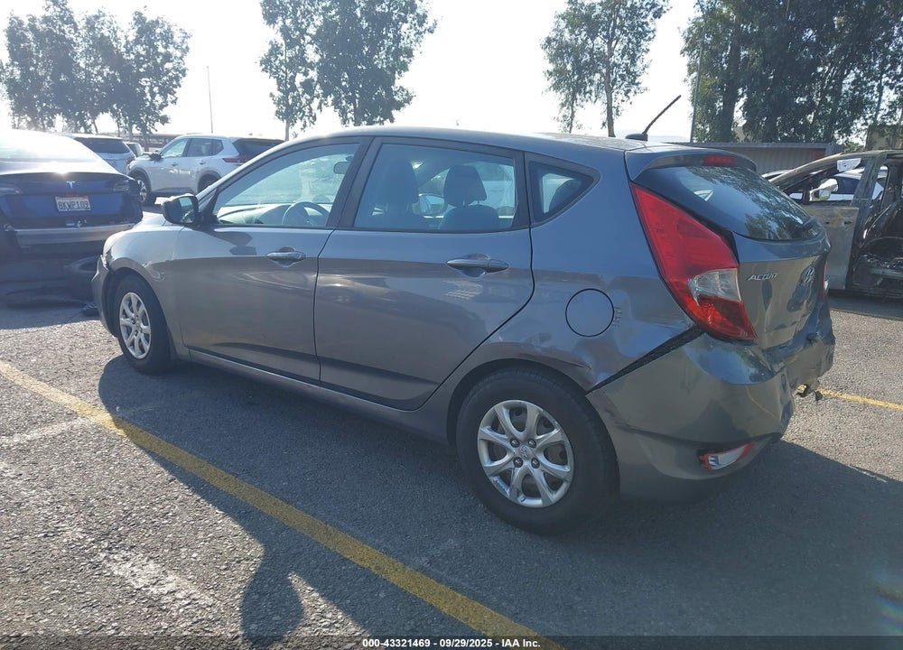2017 HYUNDAI ACCENT VIN: KMHCT5AE4HU311510