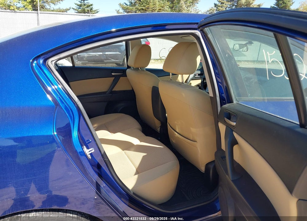 2012 MAZDA 3 VIN: JM1BL1V7XC1600387