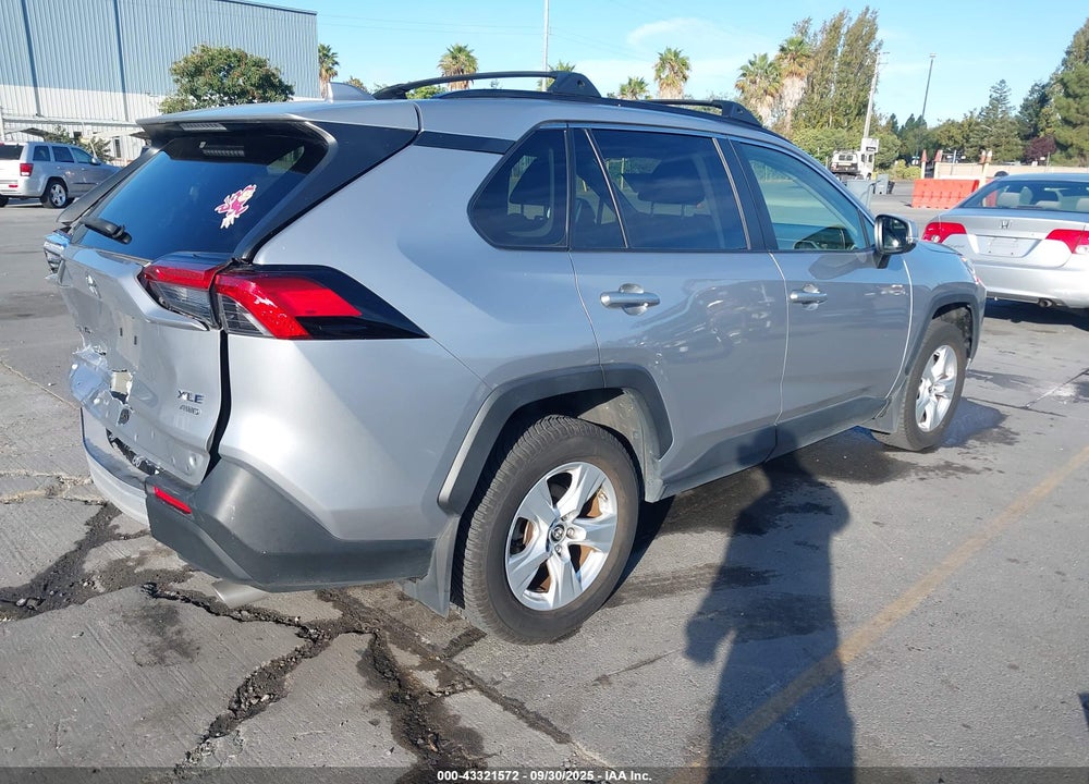 2019 TOYOTA RAV4 XLE VIN: JTMP1RFV6KD509847