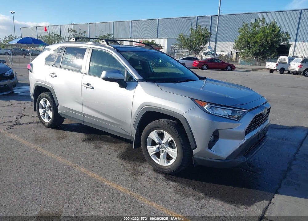 2019 TOYOTA RAV4 XLE VIN: JTMP1RFV6KD509847