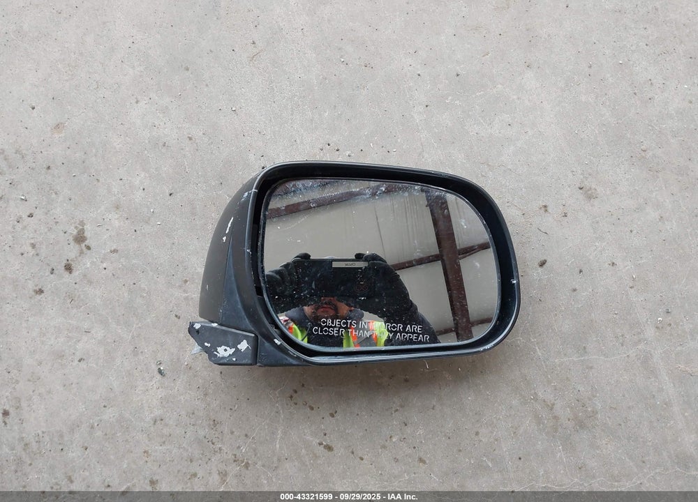 2008 TOYOTA RAV4 VIN: JTMBD33V585138878