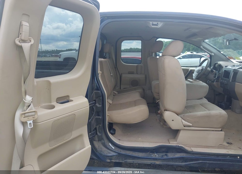 2009 NISSAN TITAN XE VIN: 1N6AA06A09N309093