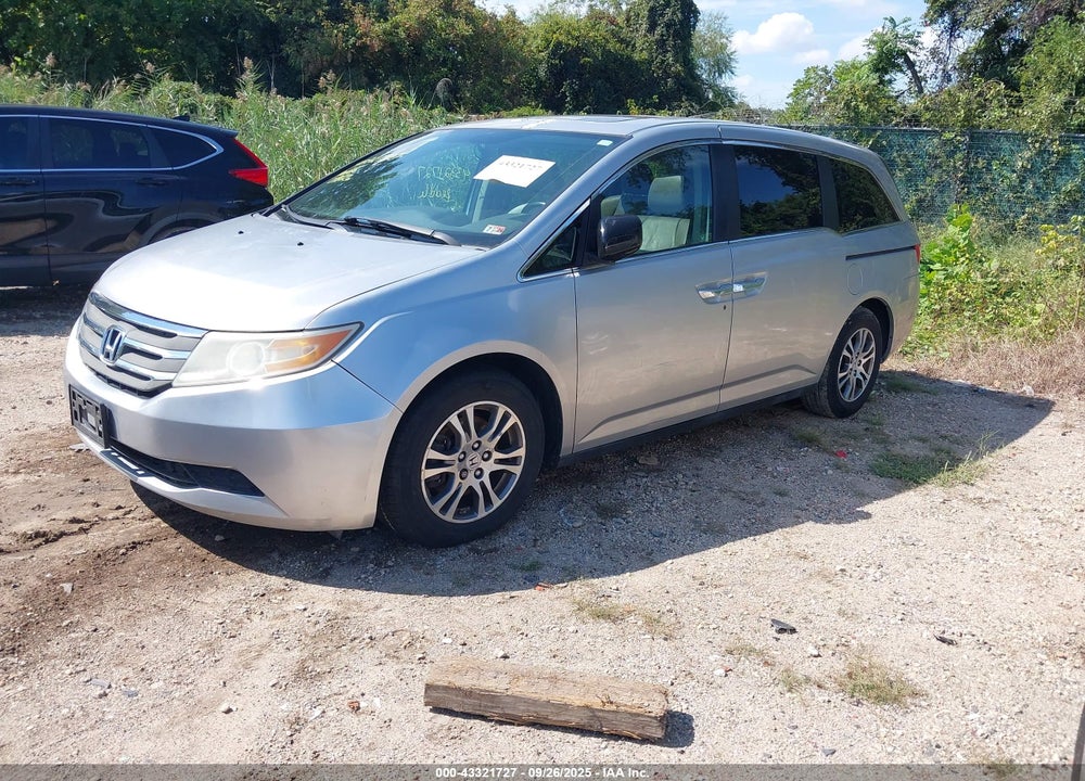 2011 HONDA ODYSSEY VIN: 5FNRL5H61BB085942