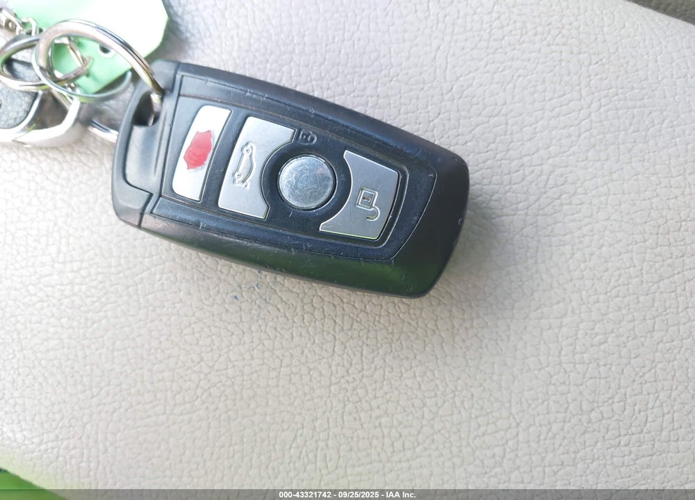 2013 BMW X3 XDRIVE28I VIN: 5UXWX9C51D0A10836