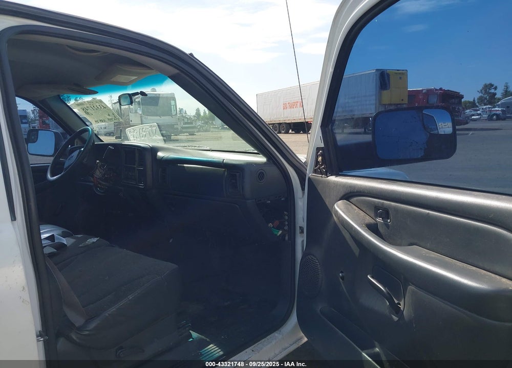 2002 CHEVROLET SILVERADO 2500 VIN: 1GCGC24U22Z224741