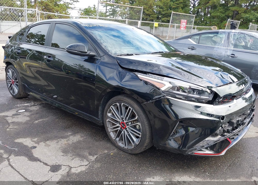 2023 KIA FORTE GT VIN: 3KPF44AC3PE550003