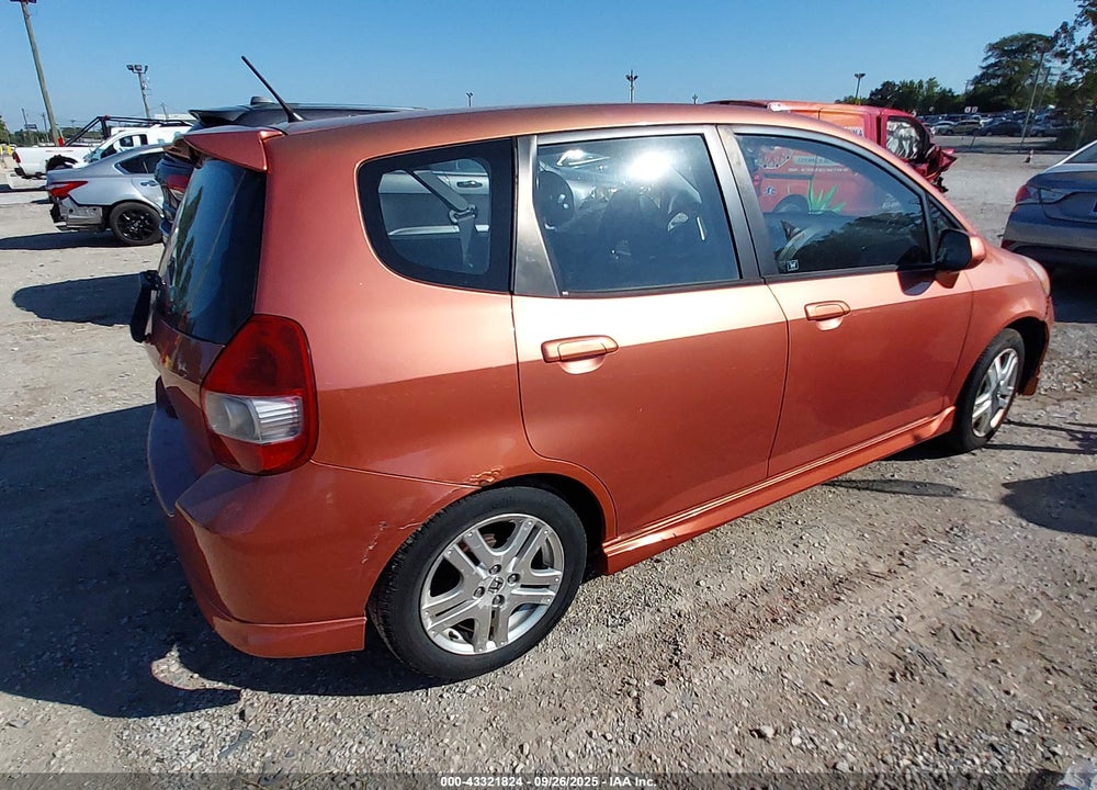 2007 HONDA FIT VIN: JHMGD38617S067040