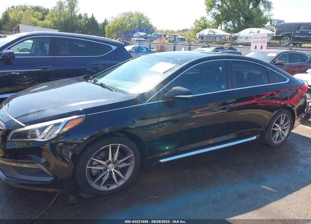 2017 HYUNDAI SONATA VIN: 5NPE34AB8HH472286