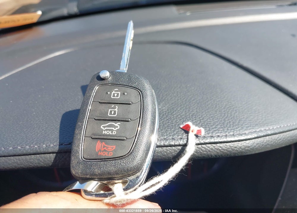 2017 HYUNDAI SONATA VIN: 5NPE34AB8HH472286