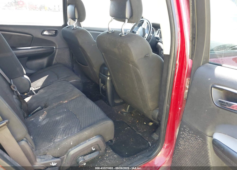 2019 DODGE JOURNEY VIN: 3C4PDCBB1KT737717