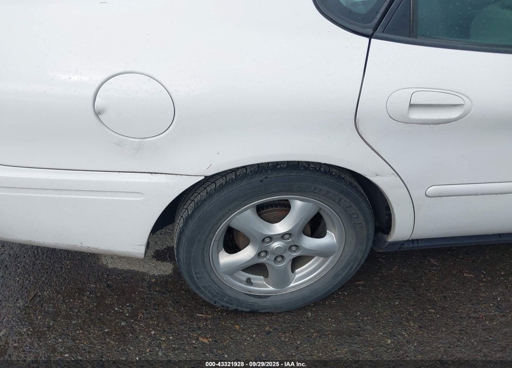 2004 FORD TAURUS SES VIN: 1FAFP55U04G122794
