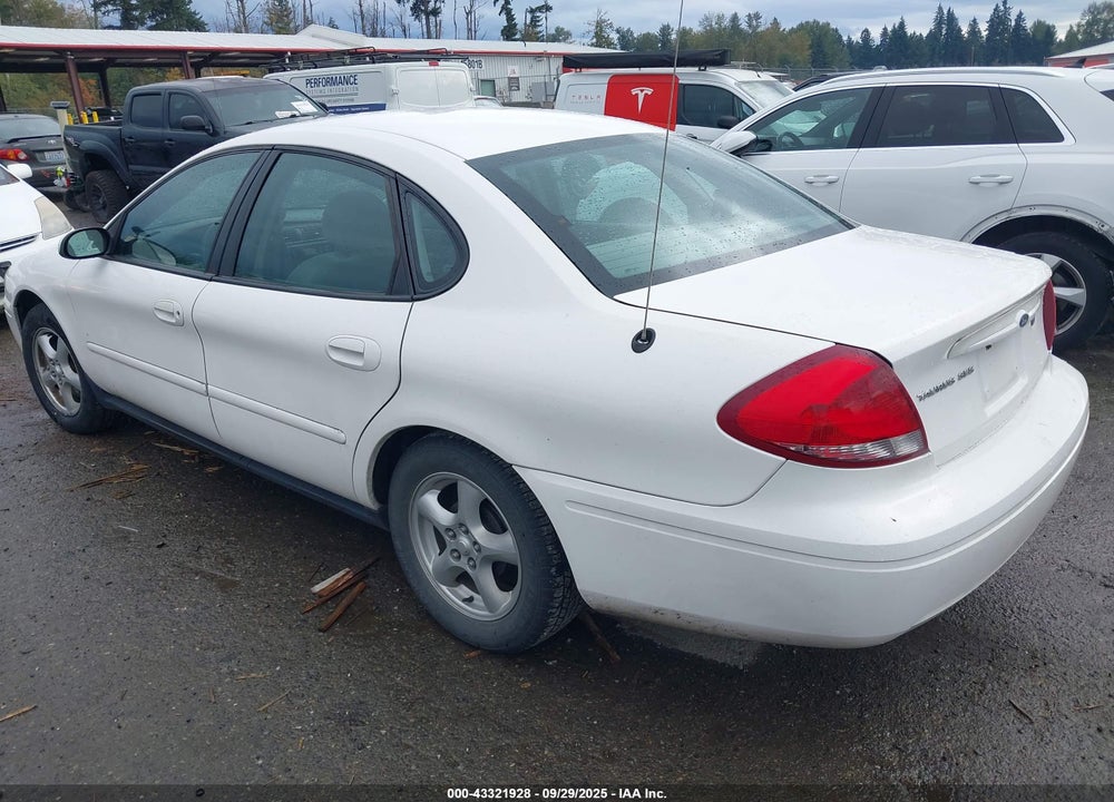 2004 FORD TAURUS SES VIN: 1FAFP55U04G122794