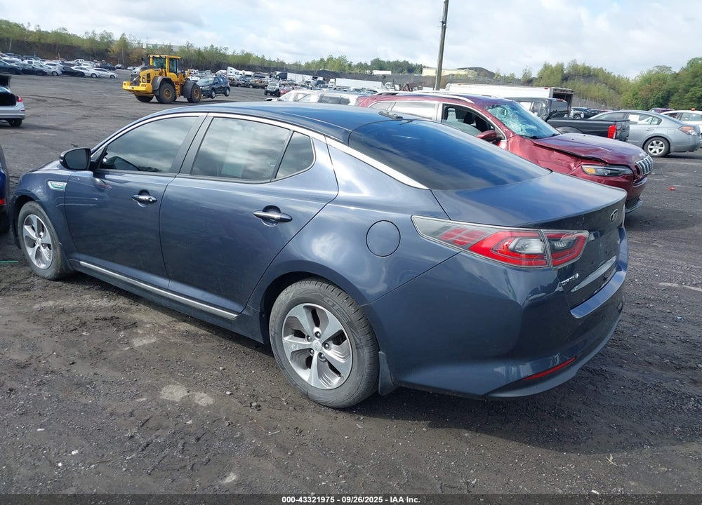 2015 KIA OPTIMA HYBRID VIN: KNAGM4AD4F5082450