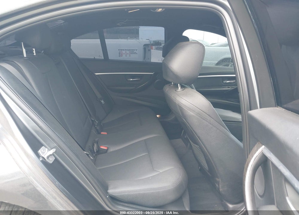2016 BMW 3 SERIES VIN: WBA8E9G51GNU27658