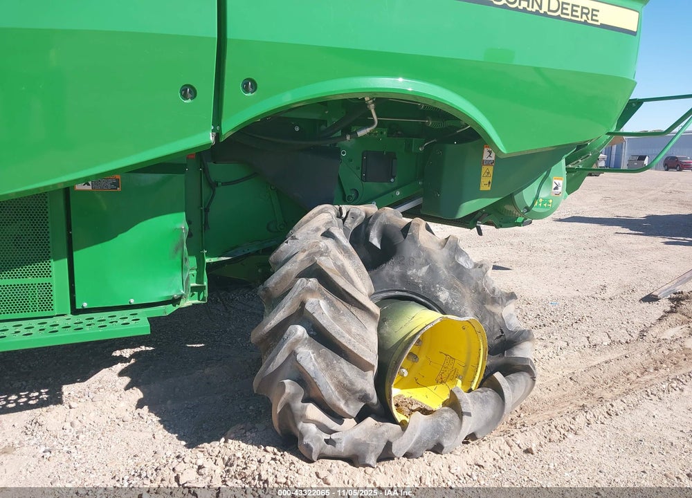 2019 JOHN DEERE S780 VIN: 1H0S780SLKT805653